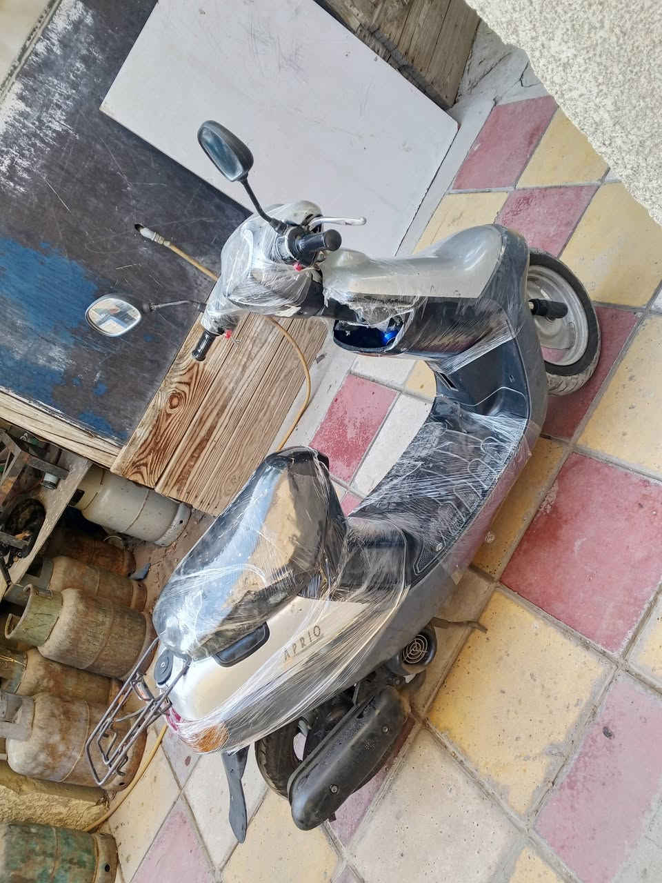 بطه 60 • باتري • تاير امامي