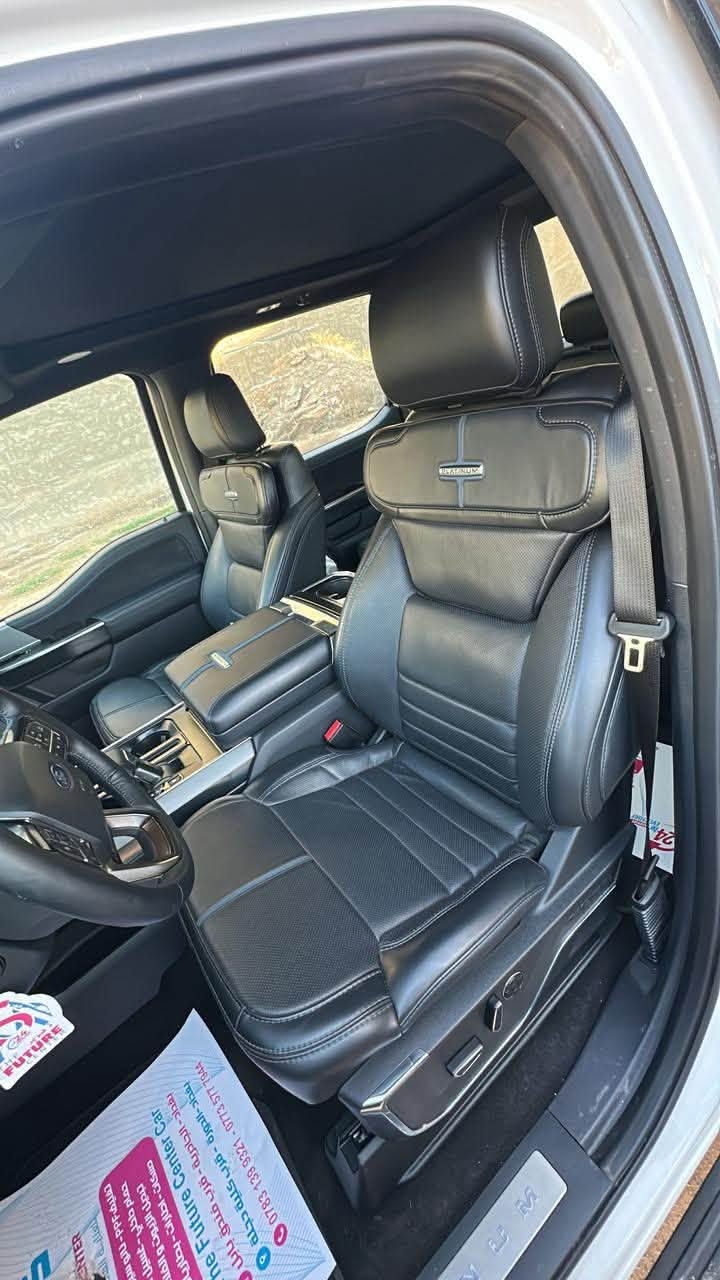فورد f-150 موديل 2024 فئة platinum فول اعلى مواصفات خليجية وكالة وضمان شرقة القاصد 5 سنوات

ماشية 22 الف كيلو متر فقط السيارة كفالة عامة من كلشي بدون اي شخط او ضربة او رصعة 

مواصفات فول 4x4 
حجم المحرك 3500 توين تيربو 400 حصان و كير 10 سرعات اقتصادية السيارة و جداً قوية
5 كاميرات محيطية 360 و كاميرا للبدي الخلفي
فتحة سقف بانورامية

تحديد مسار ورادار امامي ومثبت سرعة ورادار خلفي و نقاط عمياء جانبية
مقاعد تبريد وتدفئة وتدليك مع 3 وضعيات 
مرايا شفط + تعتيم 
دخول ذكي + رمز فورد بالباب 
خزن ميموري
تدفئة المقود
نظام اوتو ستارت ستوب
اوتو بارك
شحن لاسلكي 
انظمة قيادة sport و eco و نظام سحب مقطورة و نظام القيادة الجبلية والطرق الوعرة ونظام السير على الجليد والطرق الزلقة
دواسات الوقود والبريك كهربائية تتقدم وترجع
السيارة بيها دوسات كهربائية 
سستم صوت (Bang & Olufsen (B&O
منافذ usb type c بكل مكان ومنافذ 12 فولت ومنافذ ac 20 امبير

مكان السيارة جادرية او عامرية
***********
