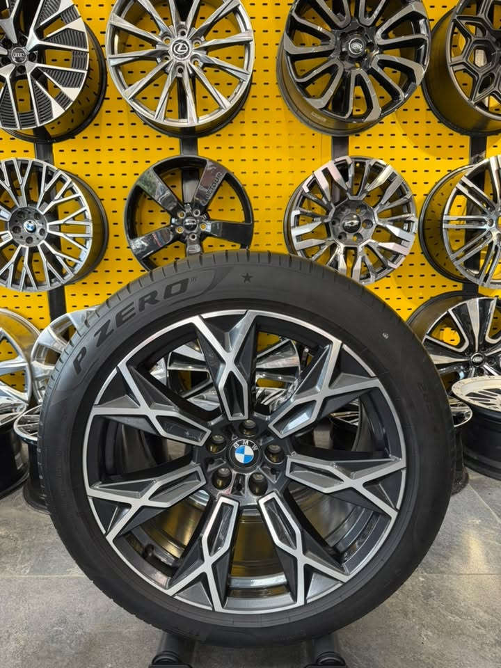 BMW • حجم٢١ • موديل٢٠٢٥