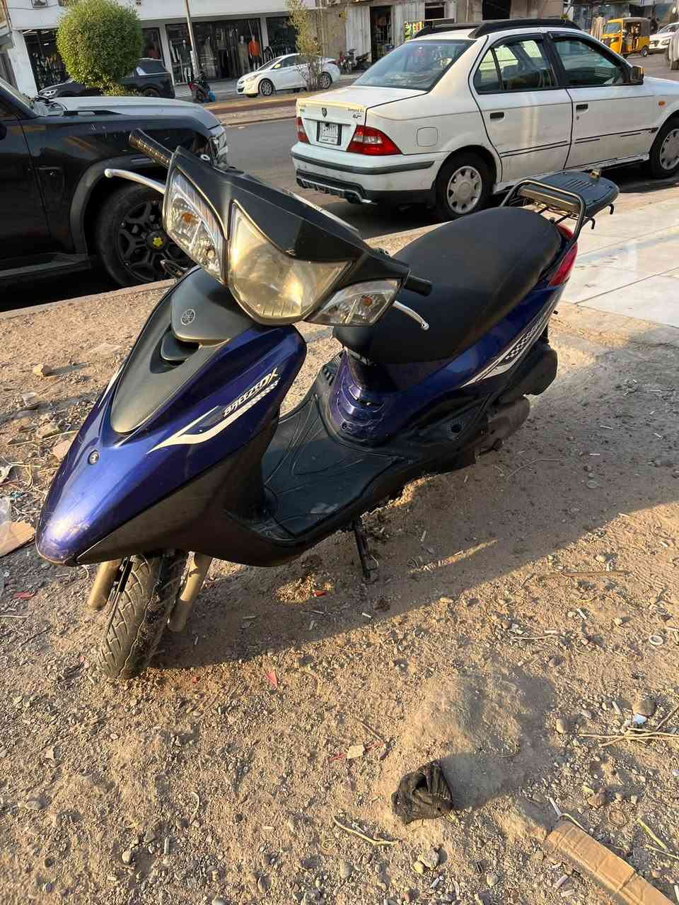 بغبغا جديده البيع الدراجه تخبل اريد ابيعها اعتازيت رايدها ١١٥٠وبيها مجال  رقمي ***********
