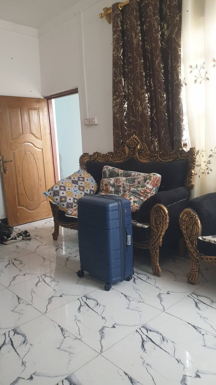 بيت زراعي • مؤثث • قرب مجمع حجي هندي