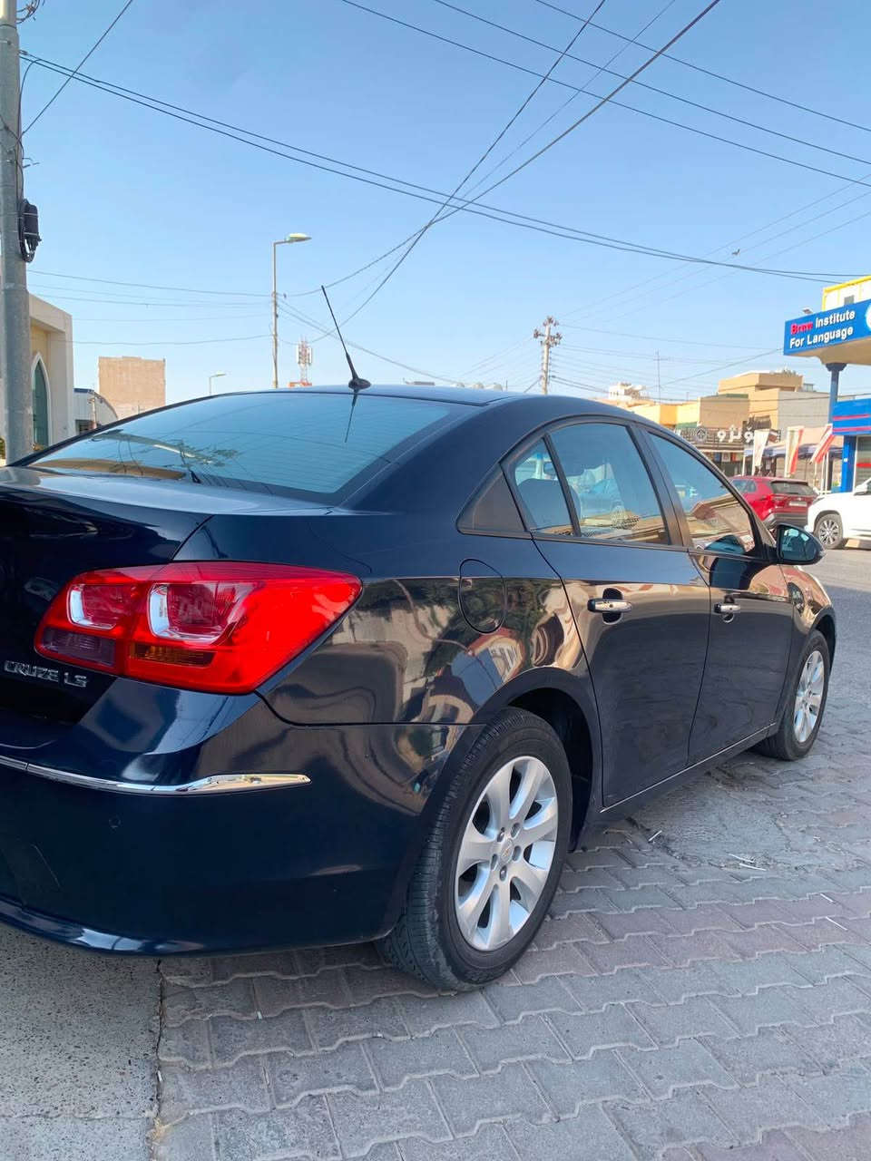 کــــــوردی 
تەنها فرۆشتن 
کــــــۆد / ٤٧٧ 
شۆفرلێت کڕوز ، خلیجی 
مـــــــۆدیل / ٢٠١٧ 
نیو مواسفات 
بێ سبوغ ، بێ لێدران 
چەند جێگایەکی بچووک 
قەلەم کاری و شوختی هەیە 
بێ ناو گرتن ، بێ ئێڕباگ 
مەکینە V4.18 بێ تۆڕبۆ 
گێڕ و مەکینە و تەبرید بەشەرت 
ڕۆیشتن / ١٧٠  هەزار کم 
ڕەقەم و سەنەوی نوێ ۲۰۳۰

نــــرخ / ٨٣ $ 
ناونیشان هەولێر 
مۆبایل /***********

عربي 
فقط بیع ، ماعندنا مراوسة 
شوفرلیت كروز خلیجي 
مــــــودیل / ۲۰۱۷
نص مواصفات 
محرك / V4.18 بدون تیربو 
جیر و محرك كبس بشرط 
رقم و سنویة جدید ۲۰۳۰
ماشي / ۱۷۰   الف کم
بدون سبغ ، بدون ایرباک 
۳ اماكن صغیر شخت و رصعات 

سعر / ۸۳ $ 
عنوان اربیل 
واتس اب /*********** أربيل, العراق
