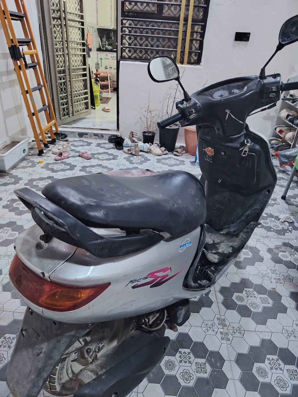 دراجه لبيع طفت وحدها ماعرف شبيها ابيع كومت حديد 150 او بيها مجال كربلاء طويريج الجمعية ***********

