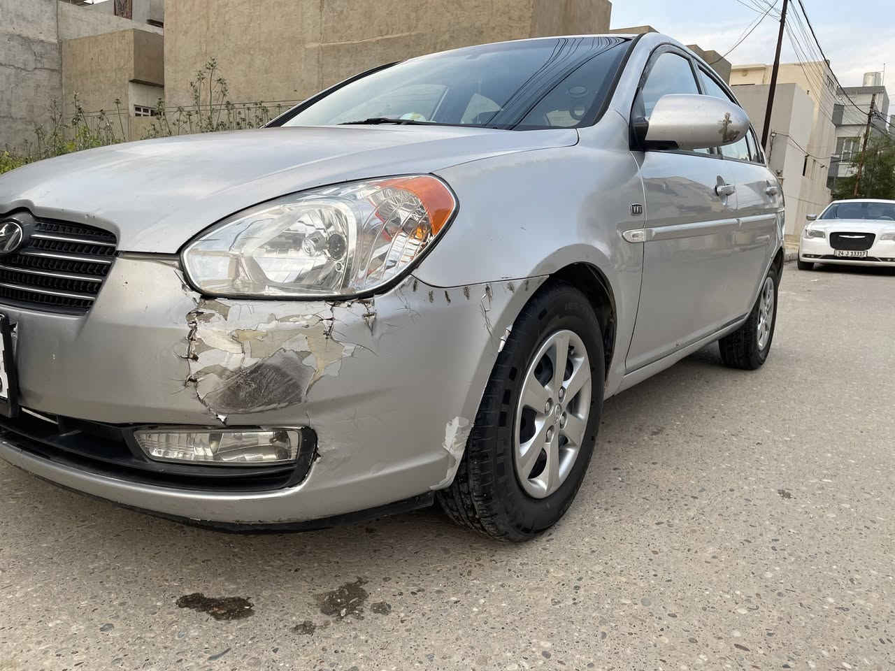 اكسنت فيرنا 2007 باسمي رقم انبار تحويل بالموصل
بيها كم قطعة صبغ ابيع صبغ حزام
محرك كير تبريد كله شرط
تحكمات استيرن
حساسات خلفية 
تبريد بيانو (شاشة)
محرك 16 اصلي كير اوتو
شاشة تاب وكاميرا 
مري كهرب  وطوي
حامات كهرب
السعر 69 بيها مجال
***********

