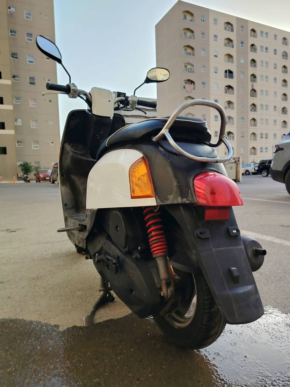 بوليس • كابريتر