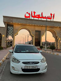 اكسنت ٢٠١٢ • ١٦٠٠ سي سي • فتحة سقف