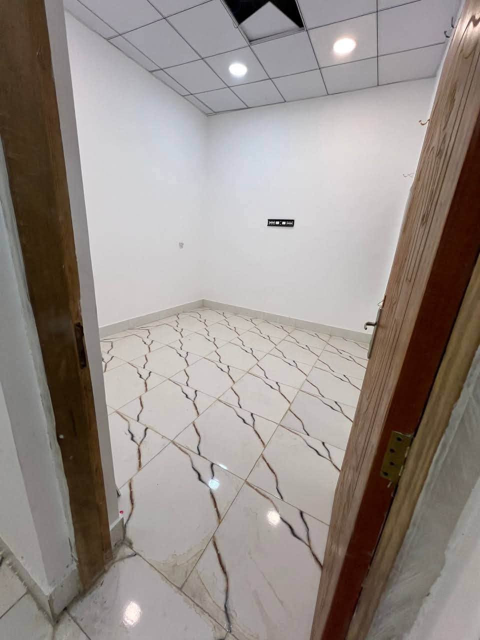 🏛️ مشتمل للايجار  🏛️
في المشراك بناء حديث موقع ممتاز

يحتوي غرفتين منام صاله مطبخ

صحيات طارمه ارضي معزول

سعر الايجار 600 الف
ـــــــــــــــــــــــــــــــــــــــــ

للمعلومـات اكثر الاتصـال
عـلى الرقم الموضح

***********

رابط القناة 

https://t.me/vvvohhh
