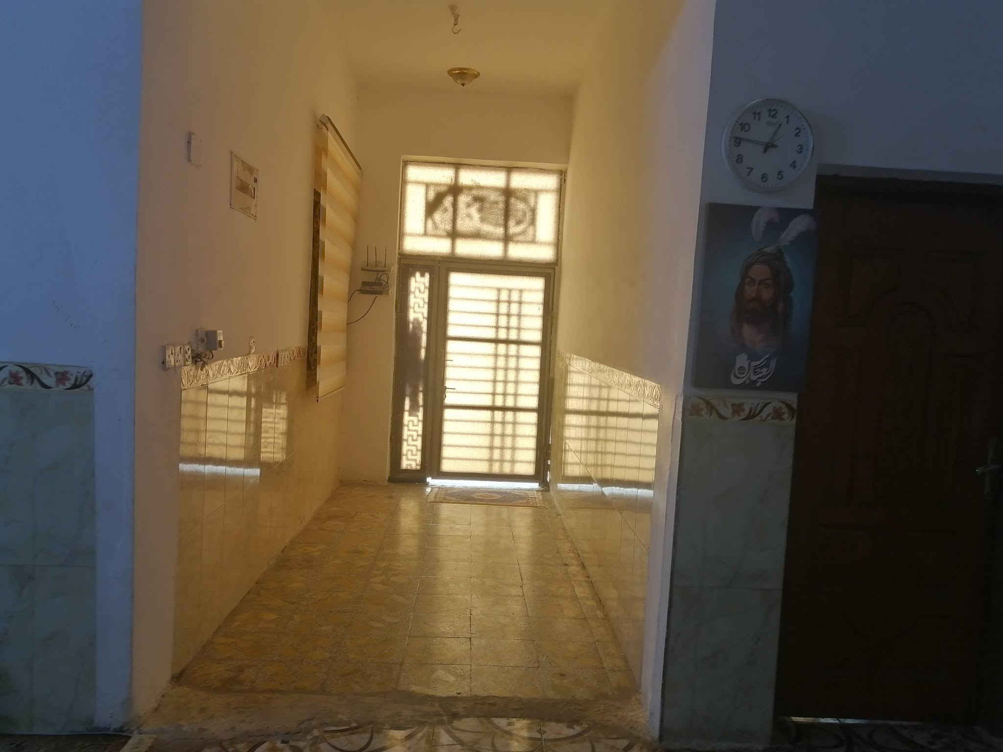 السلام عليكم بيت طابو طابقين مساحته 200 +محل
 العنوان حي ضبيع قرب بيت المرحوم شيخ زكريا
للاستفسار: 
***********
***********
