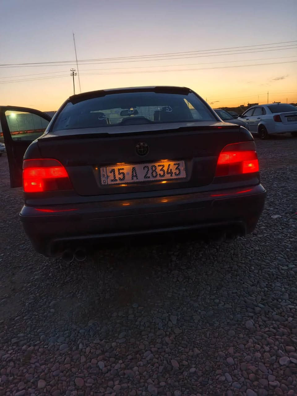 حجم 528 بدي ومحرك وكير اصل
موديل 96 محدث 2000

صبغ عام ضربه جاملغ خلفي شبرين وموجود فديو قبل التعمير .

شاشه ياباني فول الاستخدام بدون اي جطل بلادي.

دعاميه امامي وخلفي سبايدر مع شفقه مع ديفوز كله m .

منظومه زنون بالكامل .

 تخم تاير قبل شهر شاده .

تبريد ثلج مع منظمه جديده بالكامل.

ادامه المحرك بالكامل شرط ضمان .

داخل جلد كشنات كهرباء شغاله .

كهربائيات سياره كلها شغاله.

داخل كله لون اسود مميز .

صدر امامي وخلفي جديد 

كاردن + صالنصه بالكامل حاويه.

نقص فقط قمجي تنته وليس ماطور .

رقم انبار انكليزي باسمي سنويه لغايه 27 نهايته.

سياره متعوب عليه ع ادق التفاصيل .

السعر 95$  مكان السياره ديالى بعقوبه

‭***********‬تواصل بي واتساب

