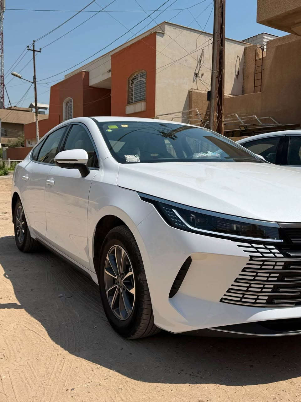 سلام عليكم بي واي دي byd دستروير للبيع  ماشيه  9 الف كيلو مجموع بانزين وكهرباء السياره مكفوله حته من الشخط والسياره بأسمي رقم بغداد السعر    20500 عشرين مليون و نص بيه مجال بسيط مكاني بغداد اليرموك *********** بغداد, العراق
