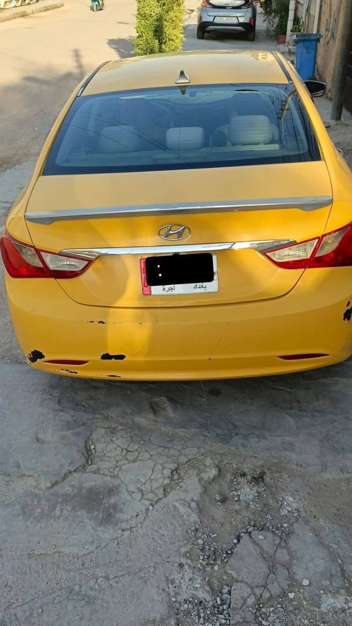 للبيع فقط
سلام وعليكم
سوناتا 2011 امريكي
حادثها بنيد وجاملغ
 جاملغ ايمن بالعراق 
مثل ما واضح بالصورة 
مكينه2400 GDI
مكينه وكير وتبريد كفاله
تبريد ثلج
تدفئه شغاله
شاشه وكامره
تخم تاير جديد
حداديه جديده 
سيارة رقم بغداد 
مشروع وطني 
السيارة جاهزة
سعر 80 وبيها مجال حگ الجية
*********** 
واتساب هم موجود على هذا الرقم
