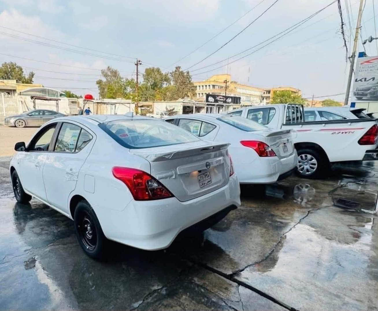 ✨🔥 مجموعة الملك لتجارة السيارات 🔥✨

🚘 نيسان سني 2025 زيرو – فول ضمان السور 🚘

💥 بيع نقداً فقط وبأسعار نار ومنافسة جداً 💥

✅ مرقمة بغداد
✅ جاهزة للتسليم الفوري

✅🔥 المواصفات: فل 1️⃣/1️⃣
▪️ محرك 1500 CC اقتصادي
▪️ كير أوتوماتيك 6 سرعات
▪️ 2 نوافذ كهربائية
▪️ شاشة كبيره اصليه 
▪️ كاميرا خلفية
▪️ تحكم ستيرن
▪️ داخلية لون بيجي
▪️ سبايدر خلفي 
▪️ واجهة النيكل الجديدة مع الشعار الجديد Nissan 
▪️ بروجكترات أمامية

🔥 سعر نقدي مميز لفترة محدودة
🔥 أفضل فرصة لامتلاك سيارة زيرو موديل 2025
🔥 الكمية محدودة 

📍 العنوان:
بغداد - الكريعات - نهاية شارع المعارض

📞 للاستفسار والحجز:

☎️ *********** 

☎️***********

👑 مجموعة الملك لتجارة السيارات
ثقة • ضمان • أسعار منافسة • تسليم فوري 👑🚗✨
