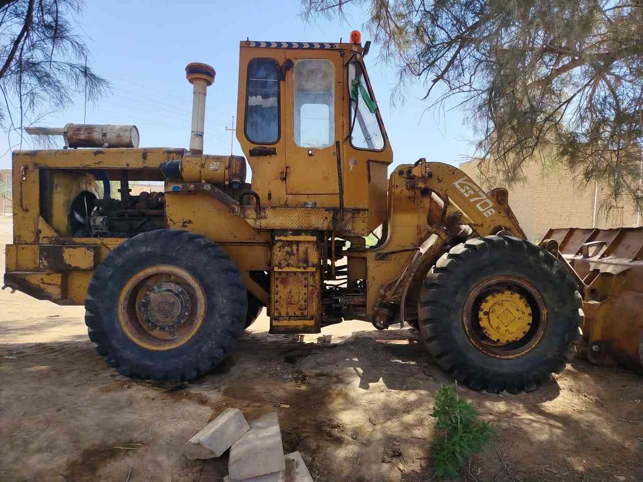سلام عليكم شفل 70B للبيع رقم ذي قار انكليزي مكفول كفالة عامة محرك 102 جاهز للعمل مكينة بلادي قطرة صبغ ما بيه السعر علئ الاتصال
***********
***********
