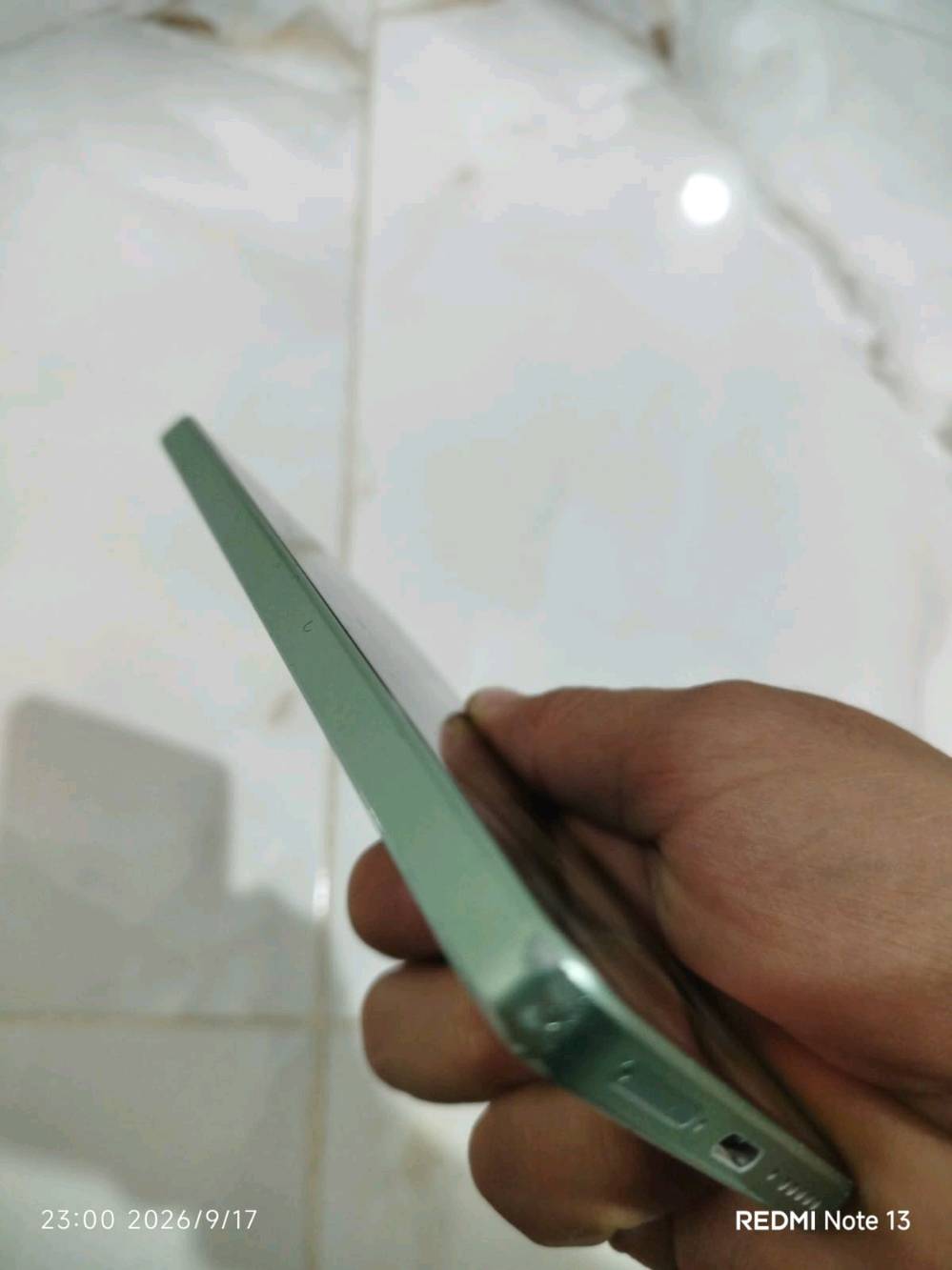 بوكو اكس سفن برو ذاكره 512والنضافه فول بس جوانب شويه متاثرات 120فريم السعر  425وبيه مجال الرقم ***********