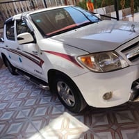 هايلوكس بيك اب • ٢٠٠٧ • ماشي ٣٠٠٠٠٠
