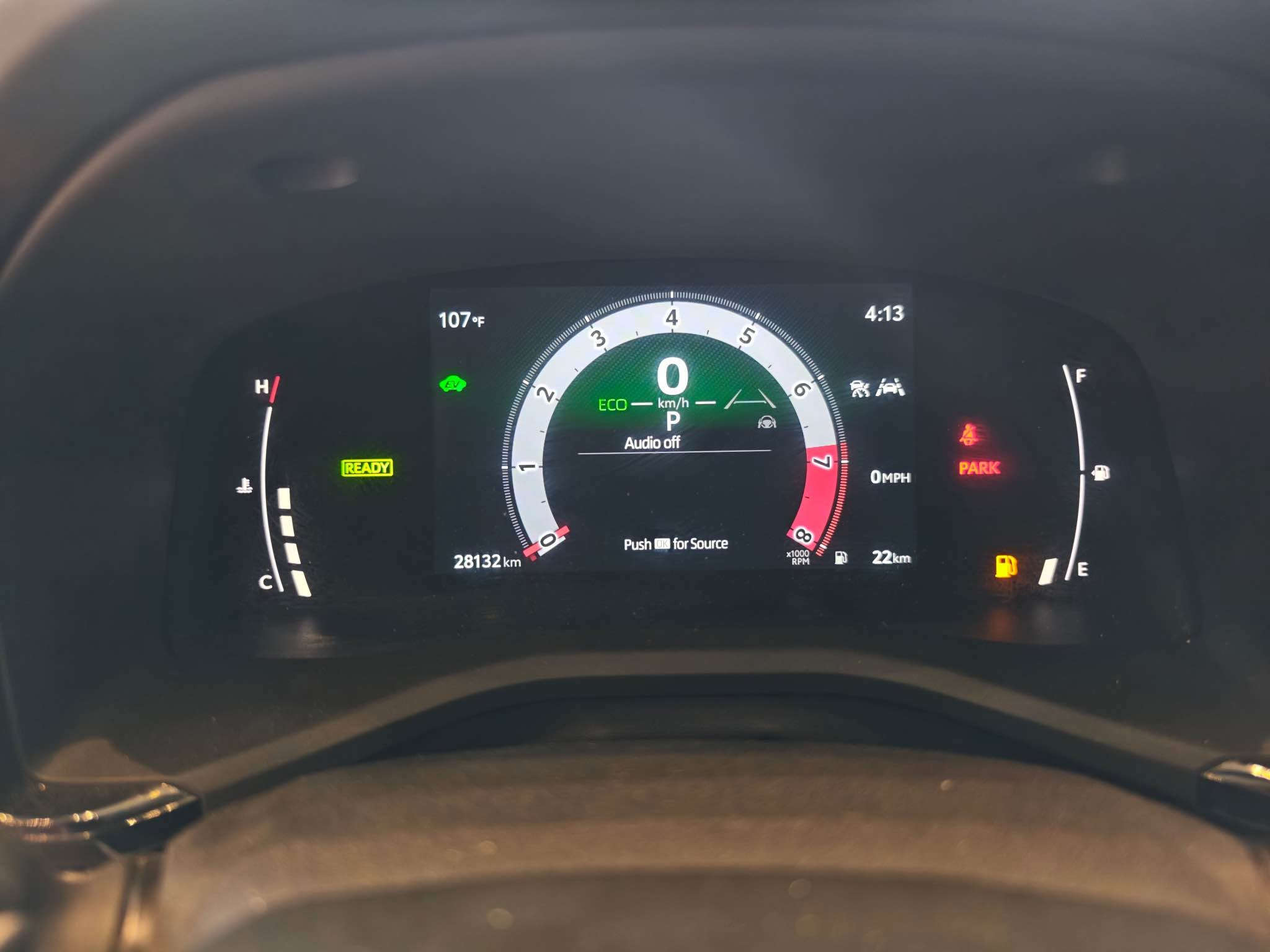 CAMRY 2025 SE
سەیارە: بدون صبوغ / ٣ تعدیل صغیرە 
ماوەی رۆێشتن / ماشي سیارە 28,000 کیلۆمەتر
سعر : 23,000 مجال🔥 أربيل, العراق
