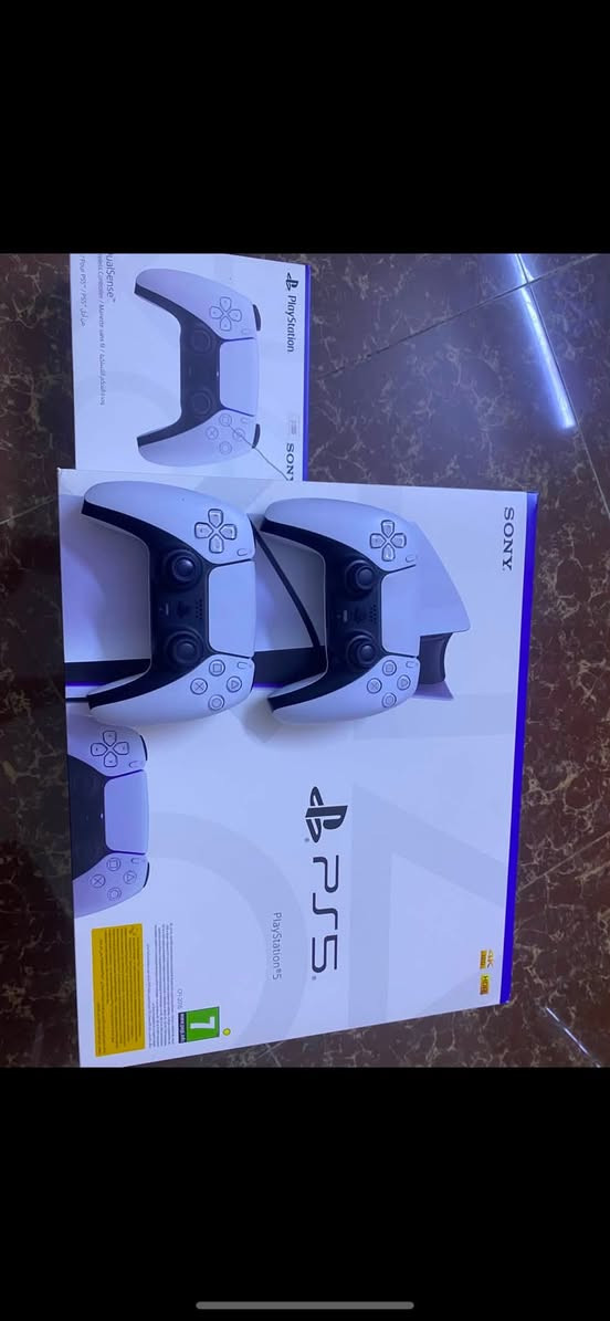 .
السلام عليكم 
بلي فايف سلم اولاين ذاكرته واحد تيرا( 1000)  اوربي وكاله uk 

الجهاز انتاج حديث 2025 مستخدم شي جداً بسيط لك ستيكر

مكفول من شخط صغير تاخذه من باب البيت اي خلل يرجع

كامل ملحقات الاصليه شرط كيبلات والجوستك تلمع والكارتونه

الجهاز وحده ماخذه ب٩٢٥

ويا جوستك اضافي سعره ١١٥ اصلي وكاله

ويا خمس العاب داخل جهاز رزدنت ايفل ٢ وكول اوف ديوتي وباتل فيلد 

السعر (850) 
مكاني بغداد الاعظميه
***********
