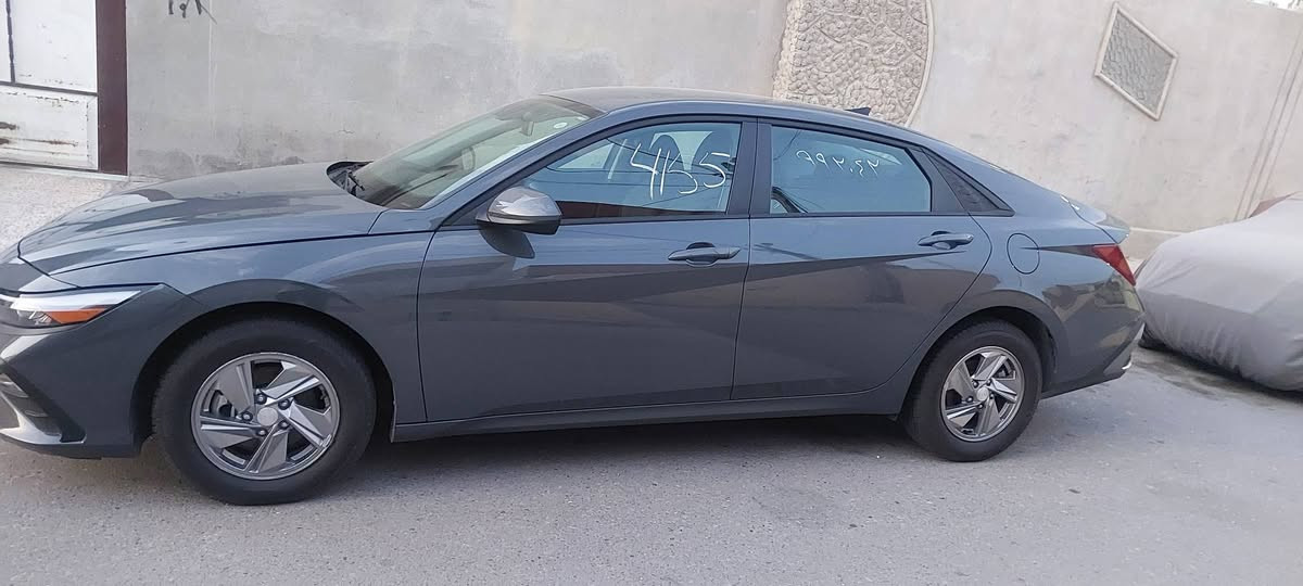 النترا موديل ٢٠٢٥ اللبيع حادثا تعديل بارد حافت البنيد  وجاملغ الخلفي بارد السيارا جديدا ماشيا ١٢  زيرو   *********** السعر ١٤٠ عنوان السيارا الموصل
