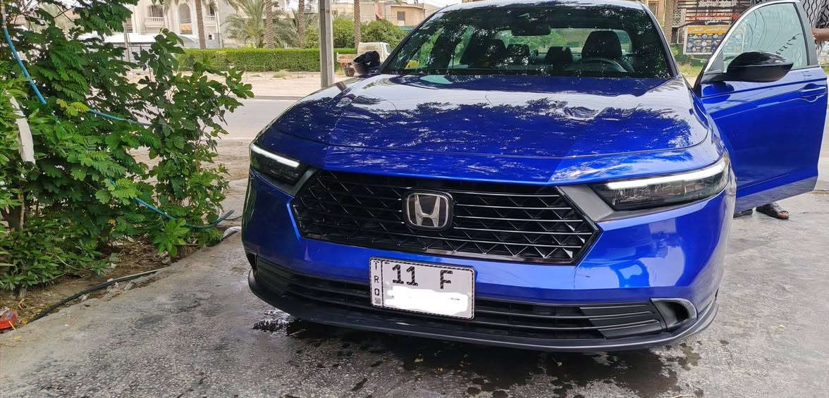 السلام عليكم
هوندا اكورد ٢٠٢٥ سبورت ماشية ٧٩٣٠ ميل فقط رقم بغداد بدون صبغ رقم الشاصي بالصور السعر المطلوب ٢٠٠ ورقة وبيها مجال بسيط مكانها بغداد الغزالية للتواصل عالخاص او  *********** بي واتساب
