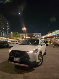 ‎🚗 كورلا كروس هايبرد موديل 2024 للبيع  ‎السيارة ماشية ٢٠ ألف كم 🔥  سلا...