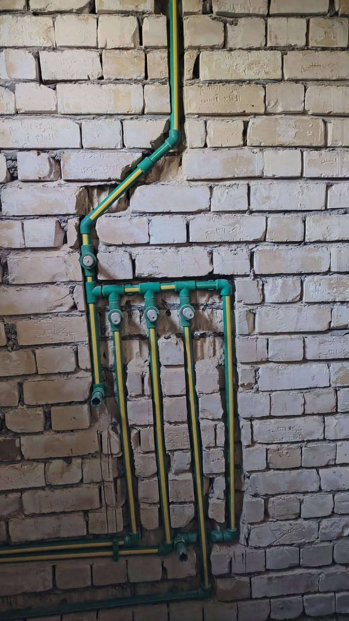سلام عليكم تأسيس مي ومجاري شغل حلو وسعر مناسب والشغل مكفول اي استفسار تصال ***********2  واتس***********
