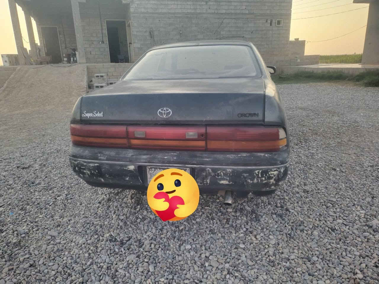 سيارة بطة للبيع محرك وگير شرط الگشر جدام العين رقم الانبار فحص السنويه خضره السعر 35$وبيه مجال ***********
