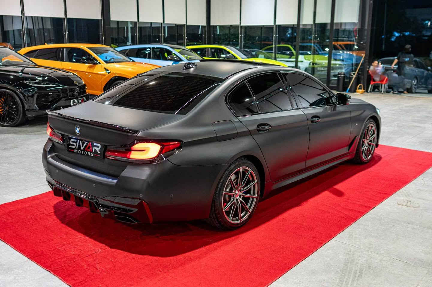 Bmw 540 2021 
قطعتین صبغ بدون داخل ارباگ سیستم مکان سیارە اربیل 
سعر 3 شدات 50 الف ماشی للتفاصیل اکثر 
***********
*********** أربيل, العراق
