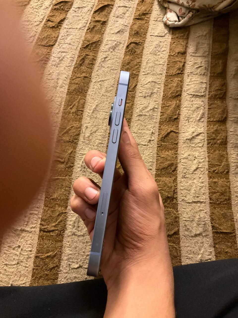 آيفون 14 بلس • ٢٥٦ • بطارية٩٤