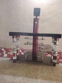 معرض بلازمة • طاولة • عرض