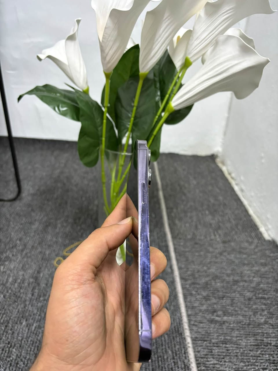 Iphone 14 pro max💜
ئایفۆن ١٤ پڕۆ ماکس💜
٢٥٦ گیگا 
١ سیم-ئیسیم 
پاتری و شاشەی بە شتی زۆر ئەسل گۆڕاوە 
موبایلەکە هیچ کێشەیەکی نیە بە زەمانی هەمووشت دەی فرۆشم  
نرخی ٥٣٠ هەزار 
شوێن هەولێر 
گەیاندنم نیە 
Tel: 750 3922010

نص مكتوب في الصور:
- 11:03 Parts & Service Parts and Service History is collected by Apple and shows information, status and repair details for this iPhone. Learn more... CONFIGURATION AVAILABLE Battery A new battery was detected. Restart to configure your new battery for this iPhone. Learn more... Restart & Finish Repair SERVICE HISTORY Display Unknown