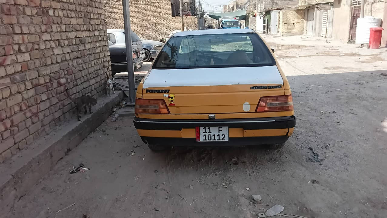 بيجو موديل2010 السعر20ورقه العنوان بغداد لامين الثانيه رقم الهاتف***********
