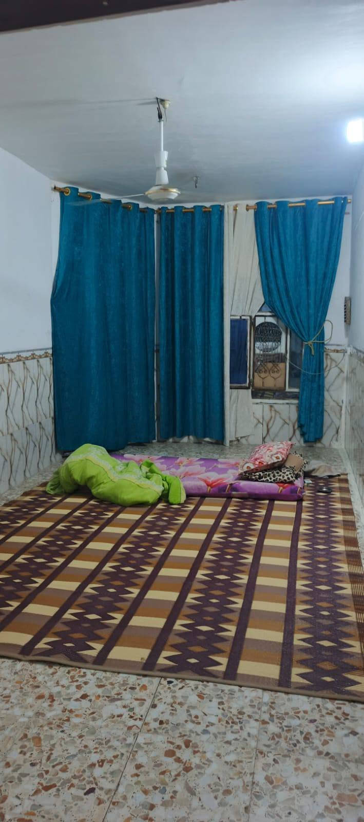 يا الله عرض مميز 
سلام عليكم بسعر مناسب 
بيت 115متر طابو زراعي سند 25 
طابقين 
الوجها 6متر 
خدمات كامله 
 يحتوي على غرفتين نوم وستقبال ومطبخ وحمامات داخليه وخارجية وكراج مال سياره 
كلش قريب على شارع العام حله كربلاء 
التفاصيل اكثر بالفيديو 
العنوان حله ابو غرق بحي ابو اسد

السعر والتفاصيل أكثر خاص او الاتصال على الارقام 
#ملاحظة# لمن يرغب في
 عرض عقار او ارضه طابو صرف او طابو زراعي عليه مراسلتنا او الإتصال
***********
***********
