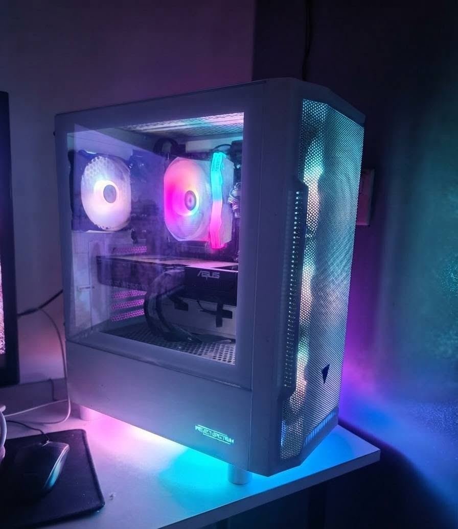 السلام عليكم شباب PC للبيع كل القطع موجودة الكراتين واستخدام اقل السنة (RTX 5070) ddr5 منصة AMD

Cpu: amd R5 7600 
Gpu: RTX 5070 asus prime os 12G
Ram: ddr5 32 t.force 6000mhz (2*16)
m.2 1t nvme lexar gen3 3500m/bs
M.b:gigabyte b650m h amd ryazen
المبرد هوائي ASSASSIN K 120 REFINED SE ARGB
P.S:Deep cool pf 750wat
الكيس ATHENA M6E WH 3D ابيض 4 فان rgb
Ubs falcon 1kv
موس وكيبورد ابيض عادي وياها بدون شاشة
السعر مليونين و١٠٠ وبيها مجال
بغداد 
***********
