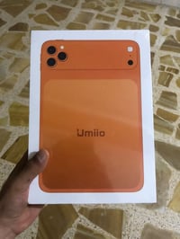 هاذه الايباد اجاني هدية الي يريدة يتصل عليه السعر 07753705387