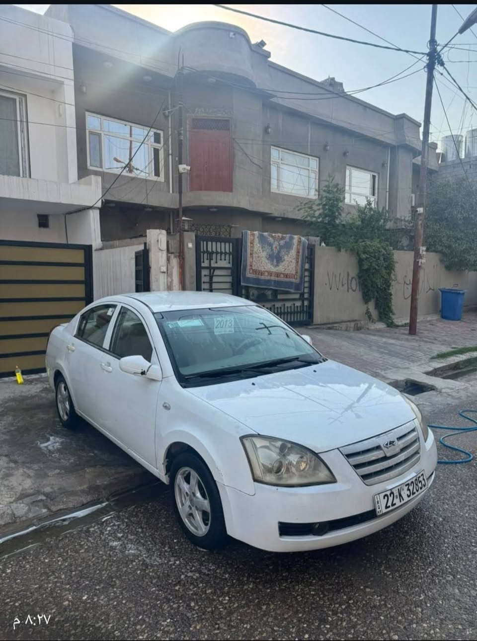 شيري A5   موديل٢٠١٣ 
نظيفة   تبريد ثلج    دفتر بانزين موجود  وصاحبها موجود   اريدها ٤٣ ورقة    ***********

نص مكتوب في الصور:
- ٨:٢٧ م
- ٢٠١٣
