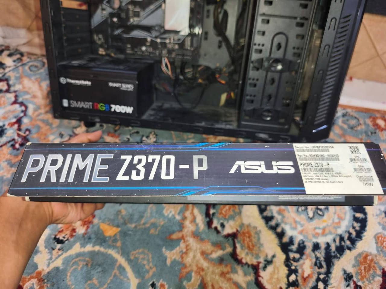 عرض خاص للمهتمين بالنظافة والأداء العالي 🔥
للبيع مذربورد Z370 بحالة ممتازة (مستعملة نظيفة جداً)، ممتازة للجيمنج والتجميعات القوية.
المواصفات والمميزات:
إبر المعالج (البنات): سليمة 100% وبحالة الزيرو بدون أي عوج أو ضرر.
الملحقات: الكارتونة الأصلية كاملة وموجودة وياها.
الأداء: دعم كامل لكَسِر السرعة وثبات عالي بالألعاب والتطبيقات الثقيلة.
💰 السعر: 95 ألف دينار عراقي فقط (سعر قفل ومناسب جداً). 
للتواصل ***********
