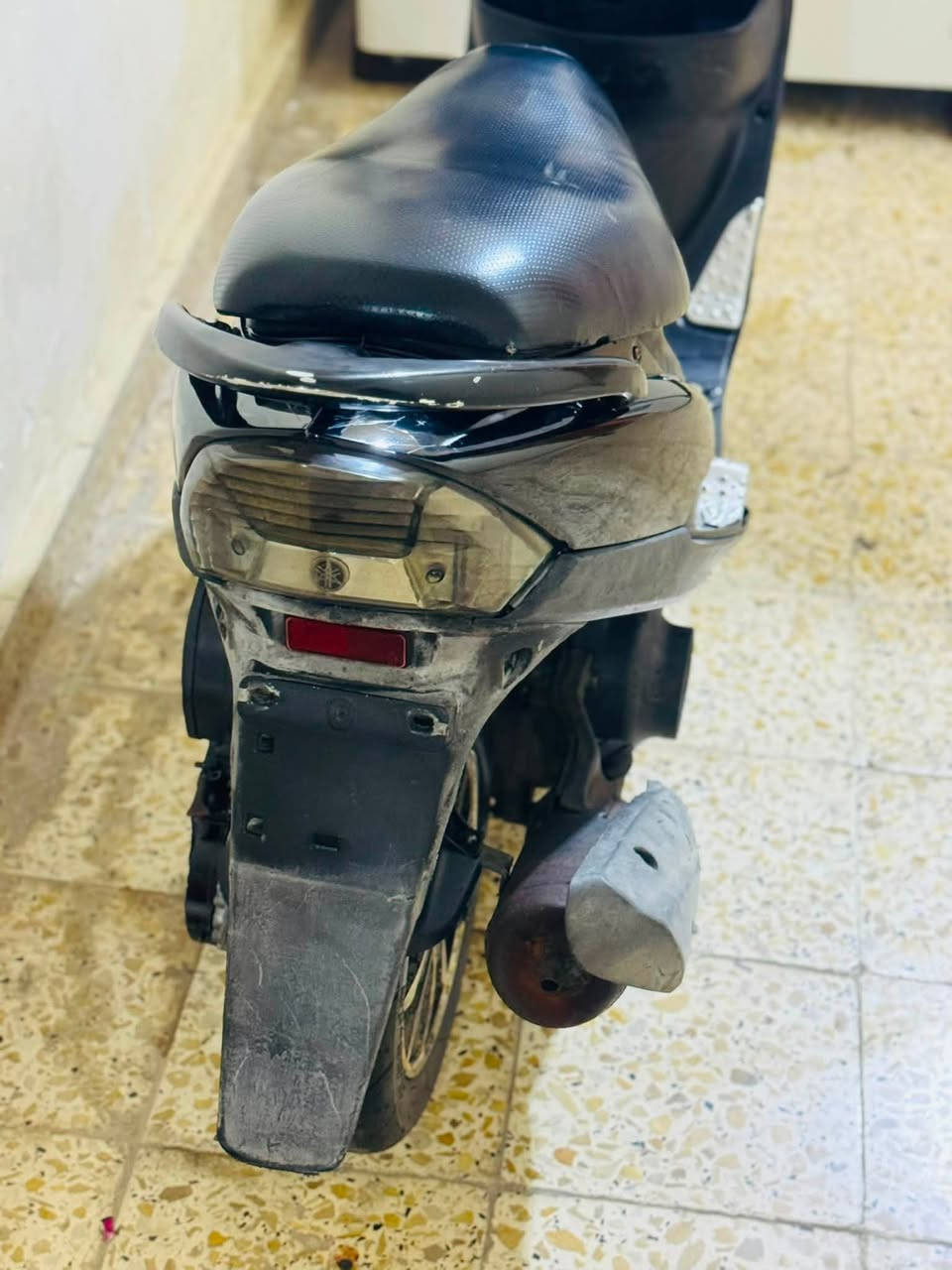 ماكس عدله لبيع دراجه مناقصها برغي بيها تزويد يدات وكلجات رياضي وقبق هندر ودوسات ستيل وياله رياضي  سعر 650وبيها مجال دراجه بلاديه 49كهربائيات كلها شغاله للستفسار تصل او خاص ***********8
