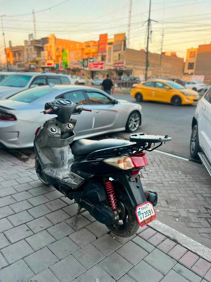 سكنس فحل ياباني كفالة عامة
ماشية ١٥الف رمبة رمبة مصارها هواي من نازلة 
اي نقص ما بيها جيب الفيتر وتعال افحص  الرقم كفرات بلادي صالنصة بلادي برغي ما مفتوح منها المكان بغداد 
الرقم *********** السعر 850وبيها مجال لطيبين
