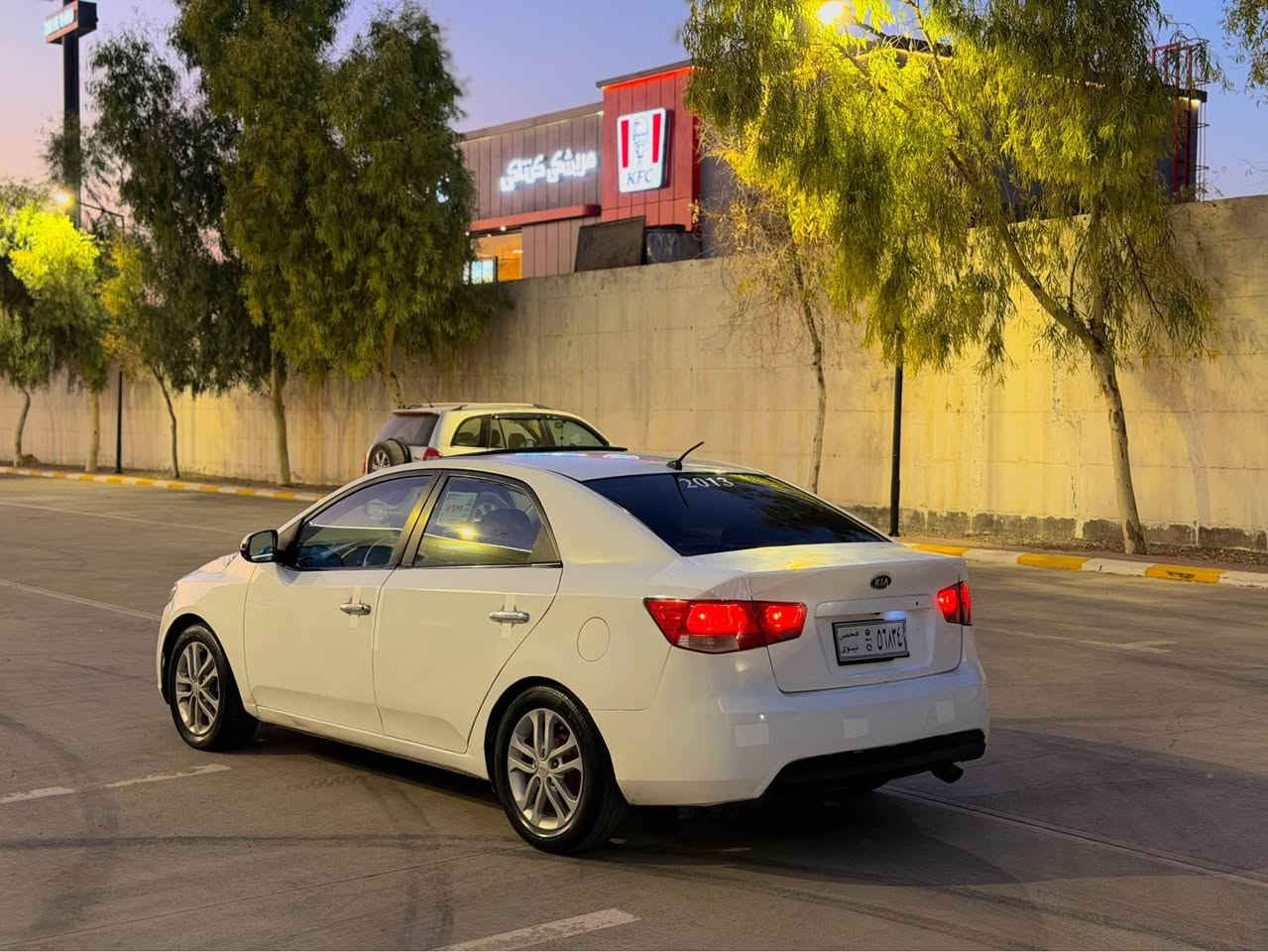Kia Cerato 
دوبەی دوبەی 📦✅ مەنەفێست و ئەوراقی کامل لەگەلە تصدیق 
مۆدیل ٢٠١٣
فول مواسەفات ناو خەنەی 
دابڵ گێر تۆماتیک عادی ٦ گێر 
تەبرید لەسەر سویج 🥶 
مەکینە دوش مەرغوب ٤ پستن گزۆز گچکە زۆر کەم بەنزینە 
سلایت ٤ جام و ئاوێنە ئۆتۆ ئاوێنە شەفت 
 شاشە و کامیرە سوکان ڤۆلیۆم 
ویلکەپ تاخم تایەی خاوێنە  
سەیارەیەکی زۆر پاک و جوانە 
گێر و مەکینە و کارەبایەتی هەمو گیانی بەشەرت 
پێش و پشتی تازە توند کراوەتەوە 
سەیارەکە لە هەولێرە و نرخی ٥٣ وەرەقەیە و مامەڵەیەکی کەمی تێدایە 
 ژم*********** أربيل, العراق
