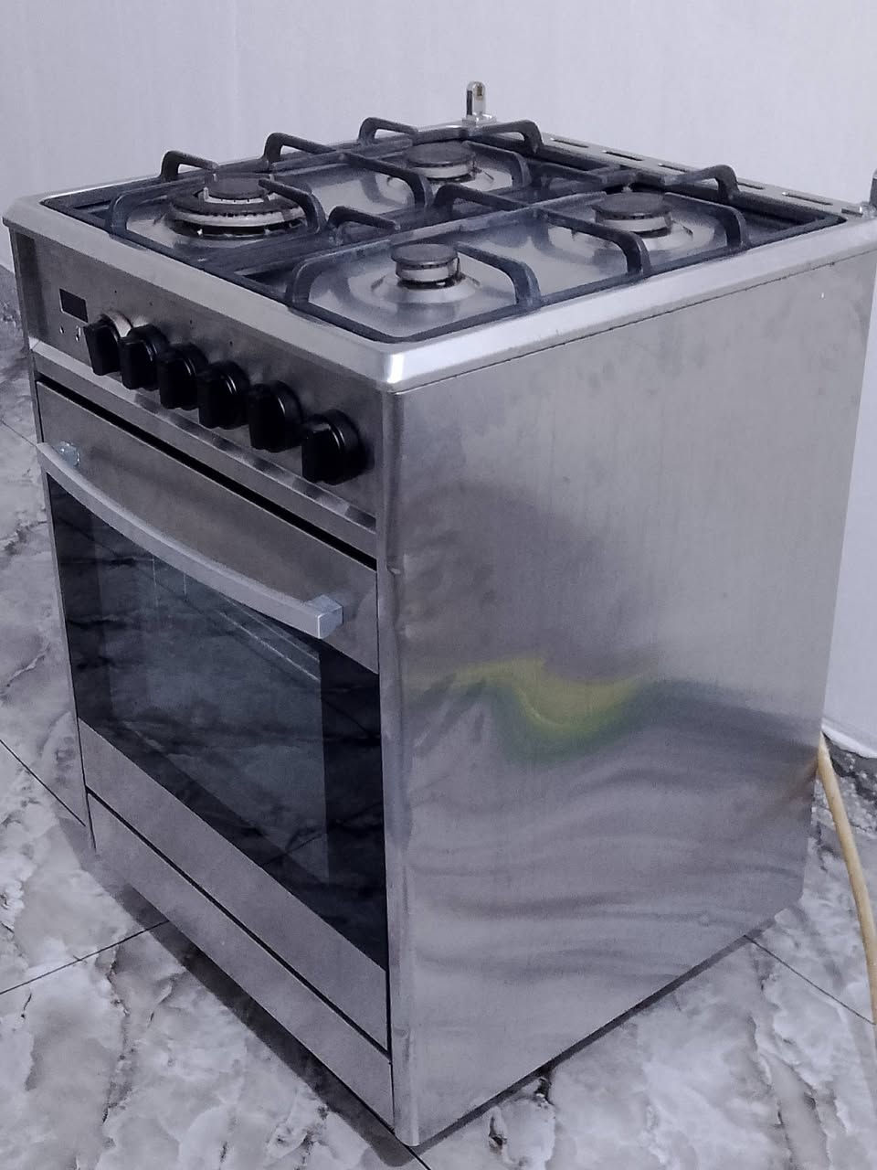 طباخ يطالي باله مال كويت حجم ثقيل مكانه بصره زبير ويوجد خدمه توصيل ***********
