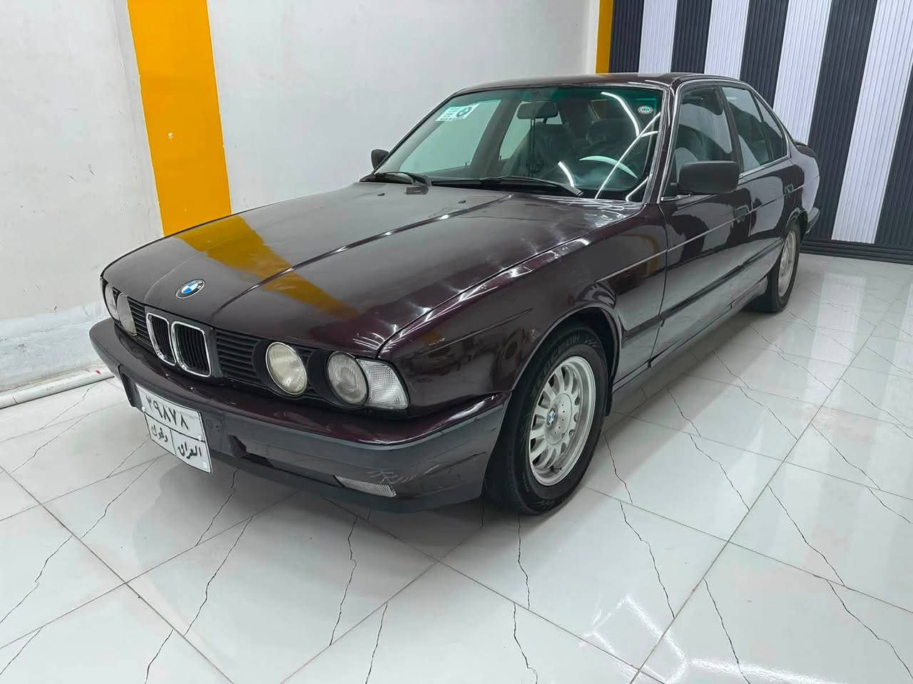 اسعد الله اوقاتكم بالف متابعينا الكرام    BMW  كير اوتوماتيك موديل 1991 محرك 6 سلندر حجم  525  محرك كير عالشرط رقم دهوك والهزة  جديدة  سيارة جديدة بمعنى الكلمة  كهربائياته كله شغالة  سعرة  55 ورقة بي مجال بسيط للشراي مال حك جية تيجي يمي عين غطة عين افراش اخدمك شراي يخابرني بيك خير اوتدلل ***********
