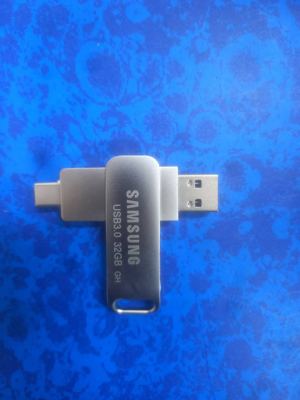 اطلب الأن مجموعة متكاملة من وحدات التخزين 💾
والفلاشات بجميع احجامها واشكالها.
▪️ SSD Sata
▪️ M.2 NVMe
▪️ HDD 
▪️ HDD خارجي
▪️ SSD خارجي

📦 السعات متوفرة من 256GB لغاية 4TB (حسب النوع)

✔️ أداء مستقر وسرعات مناسبة لمختلف الاستخدامات
✔️ مناسب للألعاب، التصميم، الدراسة وخزن البيانات

📞 مبيعات:
📱 ***********
📱 ***********
📱 ***********

📩 للاستفسار أو الحجز يرجى مراسلتنا على الخاص
📍 يتوفر توصيل جميع محافظات العراق🇮🇶

— نور السما —

#لابتوب #لابتوبات #شارع_الصناعة #راوترات #سوق #انترنيت #الكترونيات #ضمان #سرعة #العاب #قوي #موديلات #جيمنج #لاعبين_العراق #محتوى #حاسبات #مكتبي #طلاب #مدرسين #مهندسين #الرياضة_الالكترونية #ابطال #نور_السما #مكتب_نور_السما_للحاسبات #شارع_الصناعة_للحاسبات #بغداد #العراق #واي_فاي #كامرات #سماعات
