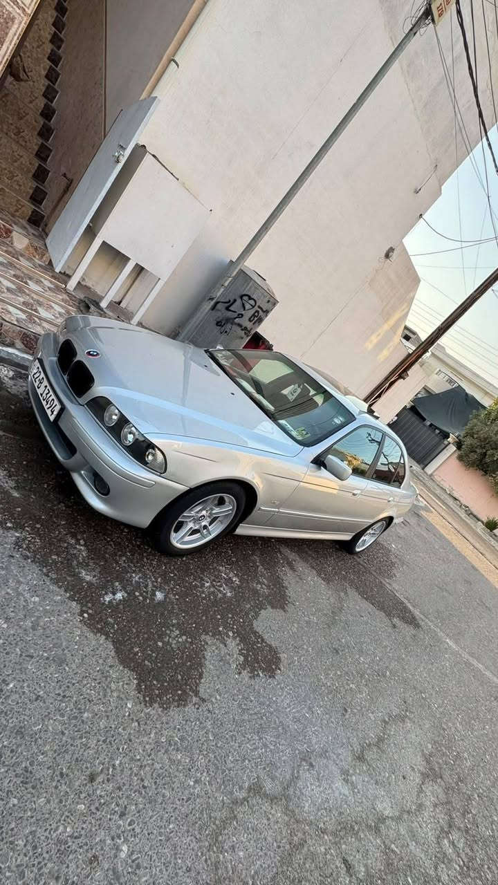 سلام عليكم للبيع BMW  موديل 1997 📦 e39 
سياره فوول مواصفات مكينه 528 بلادي 📦 
صبغ عام جماليه بدون أي ظربه 
رقم أربيل سنويه جديد دفتر بانزين بيها 
كير مكينه تبريد كلها بشرط 
مكان سياره كركوك 📍
***********
سعر 95 فقط بيع.
