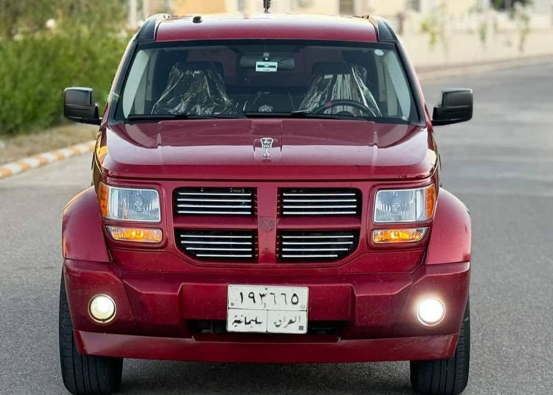 سلام عليكم ورحمه الله للبيع دوج نيترو موديل2009 كير ومكينه وتبريد وكهرباء كله مكفول تخم تاير جديد سنتر لوك سياره اي ضربه ما بيها ملاحظه بسيطه بس لاستيك ولف يحتاج تبديل سعر 80 بيه مجال مكان السياره مندلي قزانيه رقم الهاتف
 ‏‪ 773 168 1863‬

