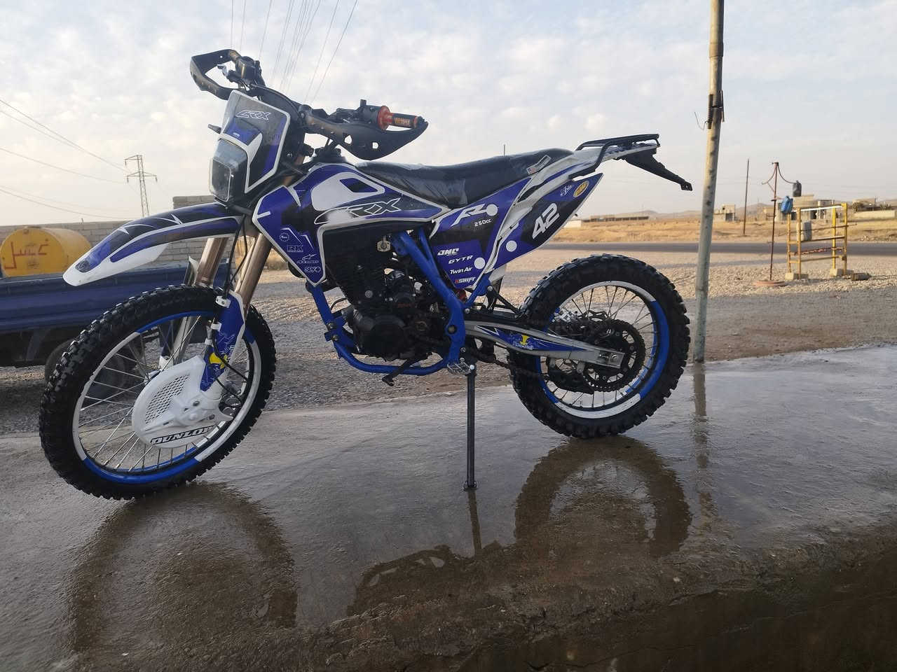 قفاز CRX للبيع موديل 2025  
سعر مليون 100 
***********
