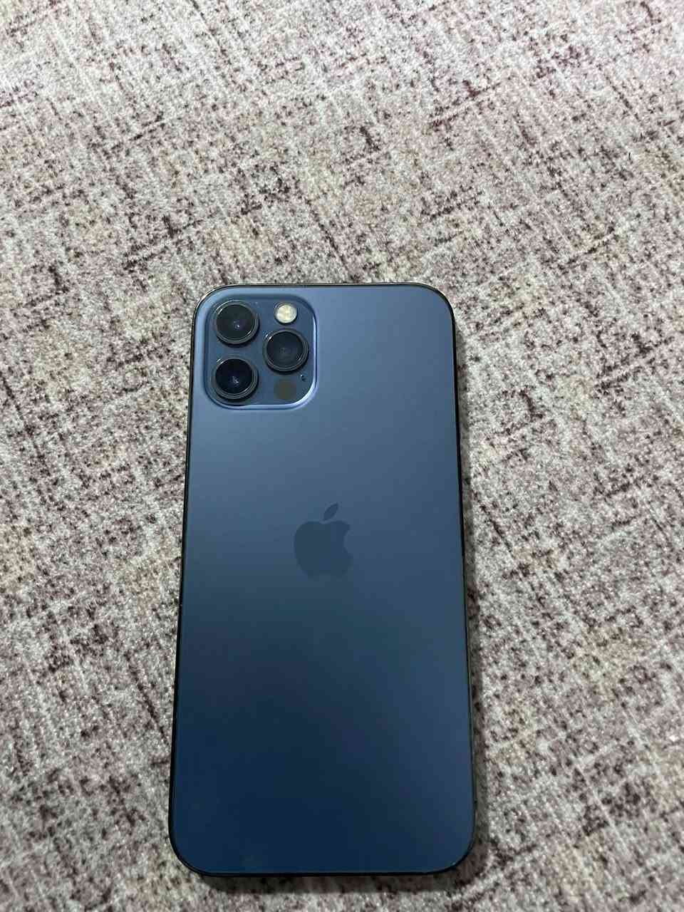 اسلام عليكم ايفون 12برو ذاكره 128🔋76بس شويه فوك شاشه شخص شخطتين بي كلشي ما بي شرط قبل اربع شهر اشتريتو من واحد مشتري من شركه واالله كلشي ما مفتوح ولا شي كلشي شغال سعر300بي مجال  .تعال خاص او راسل وتساب فقط***********
