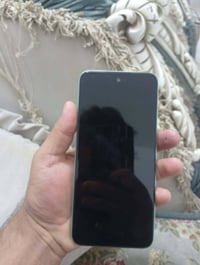 للبيع  جهاز انفنكس هوت 60i  ذاكره 256عشوائيه 8 جهاز كفول من كلشي ونضيف...