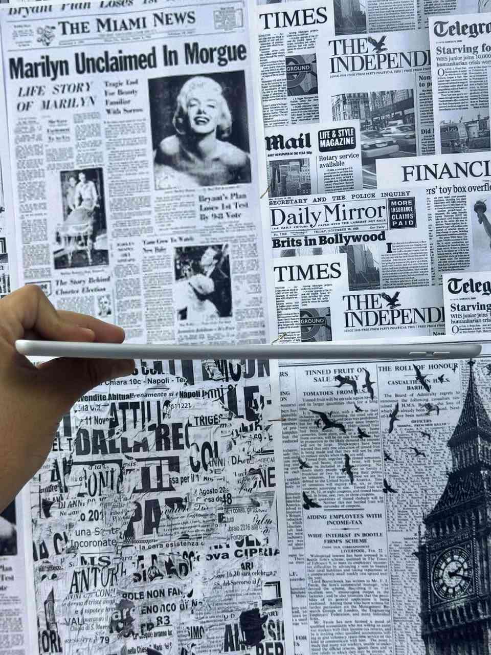 آيباد 9 • ٦٤ غ.ب. • ملحقات كاملة