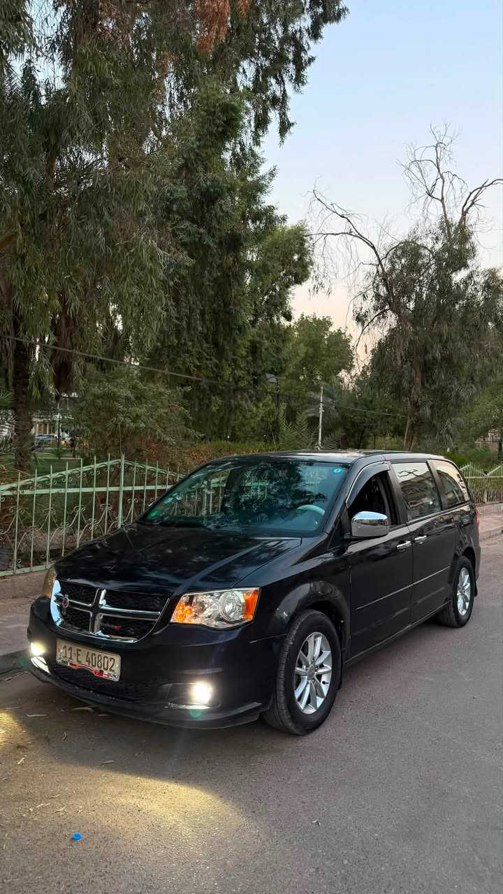 للبيع دوج كرفان ✅
2013 وارد امريكي حادثها جاملغ وبنيد بدون دواخل شواصي لغود كفاله 
مواصفات بيبان ميكانيك جام كهرباء تبريد ثلاث قطع فرس متصل كشنات بلع  كشن السايق كهرباء تشغيل عن بعد كير مكينه تبريد خير من الله مكينه 3600 
رقم بغداد الدولي بسمي تحويل ثاني يوم 
سيارة جاهزة من كلشي  واحلا من الصور 
مكان السيارة بغداد الجديدة 
السعر 122
وبيها مجال للاستفسار 
***********
