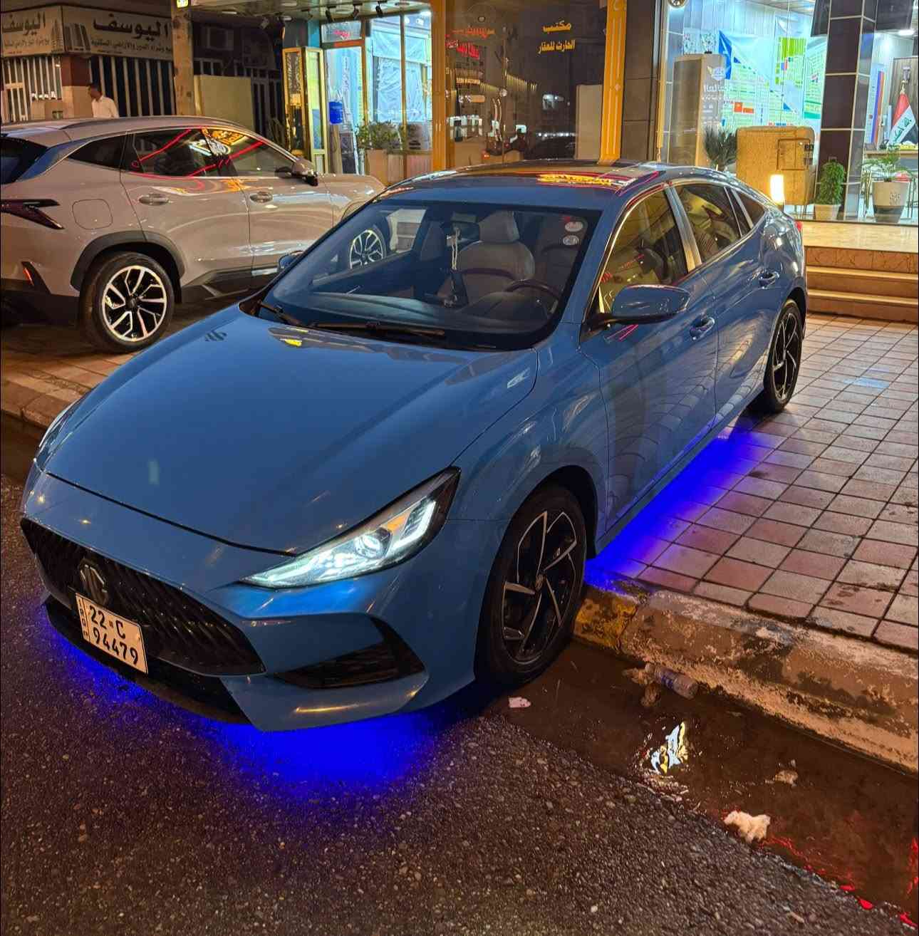 السلام عليكم
MG gt 2023 
1500 تيربو 
وارد خليجي 
سياره بيها بس بارد بالباب مال السايق وبيها طخه بالدوسه الي يم الصدر  
ماشيه 91 الف بال 90 الف مبدل محرك جديد 
سيارة بعدها نظيفه
يعني مكفوله گير ومحرك 
سعرها 110 $ وبيها مجال بسيط 
رقم الهاتف ***********
